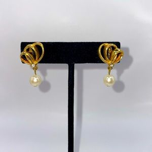 Vintage Gold Plated Faux Pearl Dangle Drop Statement Earrings